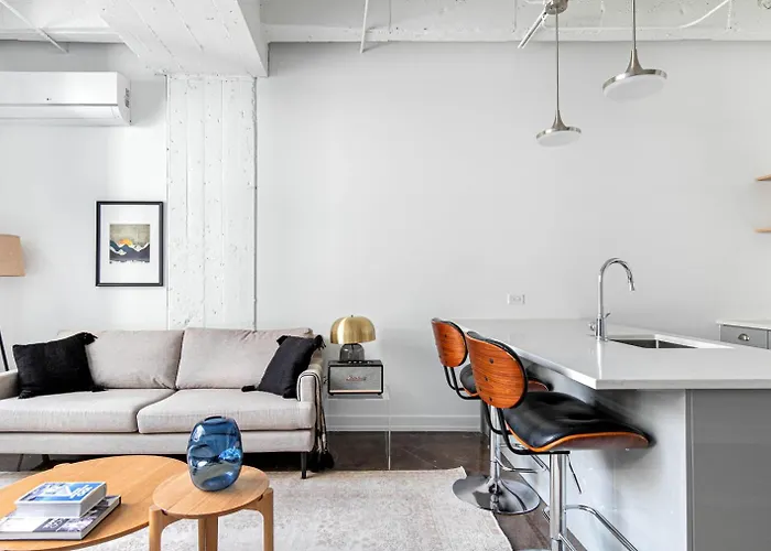 Апартаменты Uptown 1br W Gym Rooftop Pool 2 Blocks To L Chi-383 *