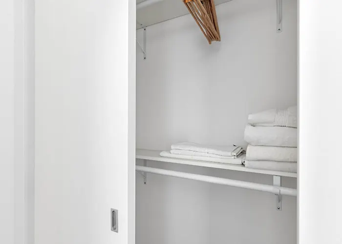 Uptown 1br W Gym Rooftop Pool 2 Blocks To L Chi-383 Апартаменты *